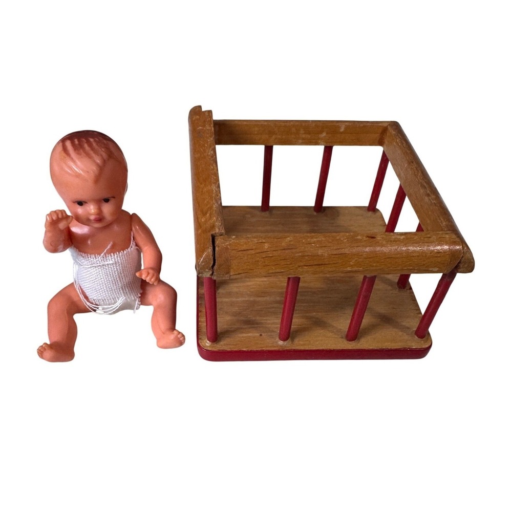 Vintage‎ Miniature Baby Doll with Wooden Playpen Red Dowels Dollhouse Furniture